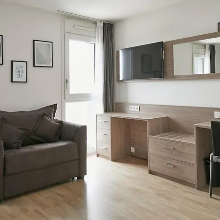 Tulip Massy - Aparthotel Palaiseau
