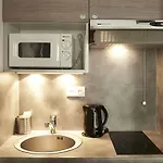 Aparthotel Adagio Access Massy Palaiseau Aparthotel Palaiseau