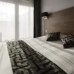Aparthotel Adagio Access Massy Palaiseau 3* Palaiseau