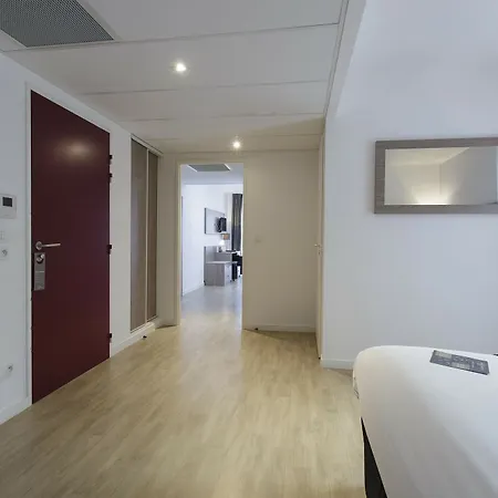 Aparthotel Tulip Massy -