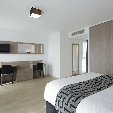 Aparthotel Adagio Access Massy Palaiseau