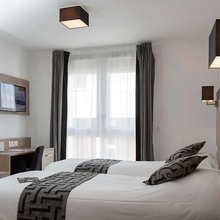 Tulip Massy - Appart hôtel Palaiseau